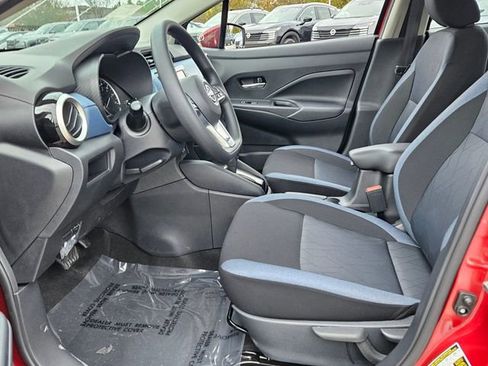 New 2025 Nissan Versa SV w/ Trunk Package image 5