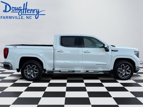 New 2026 GMC Sierra 1500 SLT w/ SLT Premium Package AWD/4WD image 6