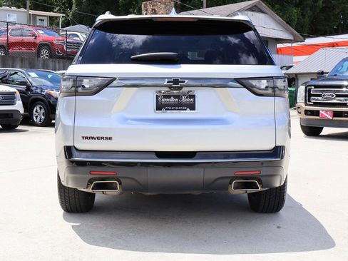 Used 2020 Chevrolet Traverse Premier w/ Redline Edition FWD image 5