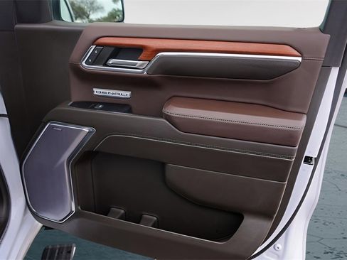 Used 2023 GMC Sierra 1500 Denali w/ Denali Reserve Package image 31