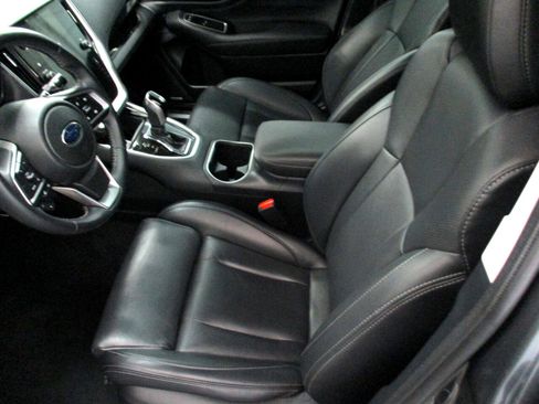 Used 2021 Subaru Outback Limited image 9