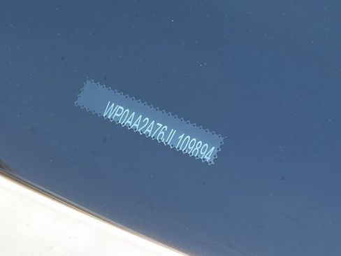 Used 2018 Porsche Panamera 4 image 32