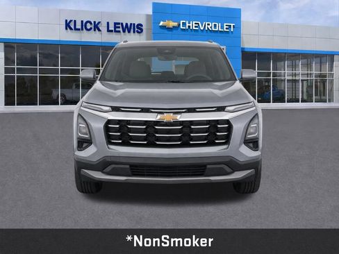 Used 2025 Chevrolet Equinox LT AWD/4WD image 2