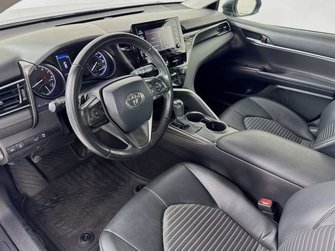 Used 2021 Toyota Camry SE FWD image 10