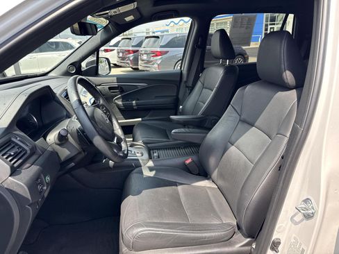 Certified 2023 Honda Passport EX-L image 12