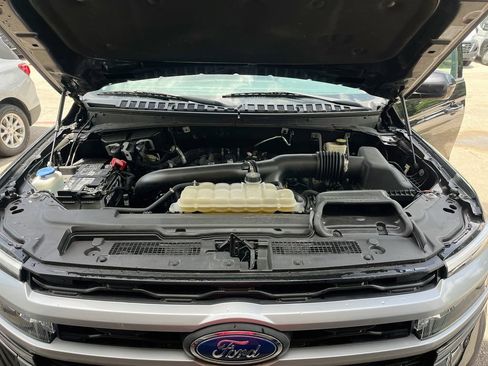 Used 2022 Ford Expedition Max XLT w/ Livery Package AWD/4WD image 30