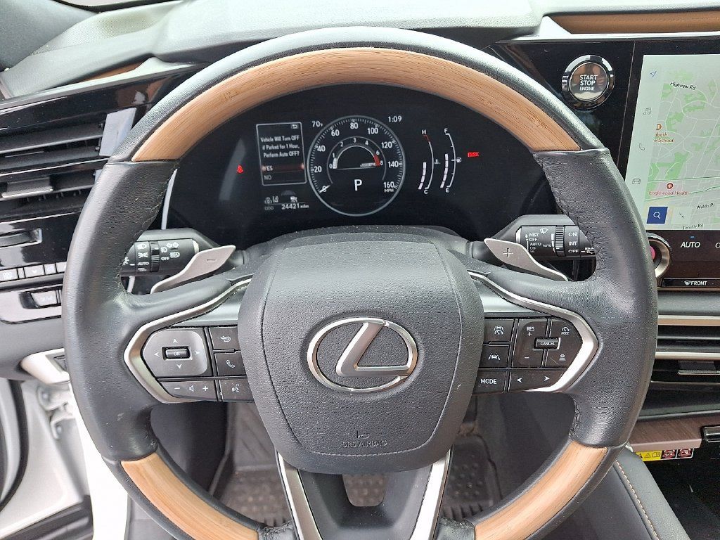 Used 2024 Lexus RX 350 Premium w/ Kick Sensor & Tow Package AWD/4WD image 21