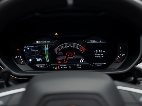 Used 2024 Lamborghini Urus S AWD/4WD image 46