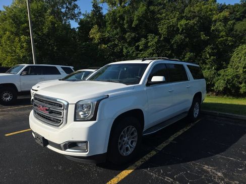 Used 2015 GMC Yukon XL SLE w/ HD Trailering Package AWD/4WD image 1