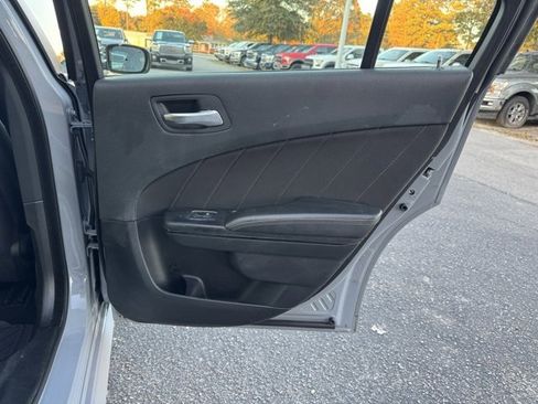 Used 2020 Dodge Charger R/T w/ Blacktop Package image 12