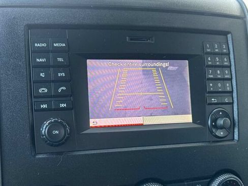 Used 2016 Mercedes-Benz Sprinter 2500 image 20