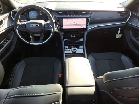 New 2026 Jeep Grand Cherokee L Laredo image 15