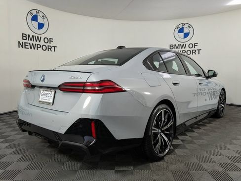 New 2027 BMW 550e xDrive AWD/4WD image 6