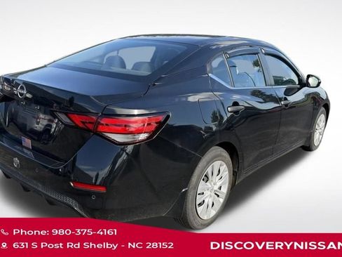 Certified 2024 Nissan Sentra S FWD image 3