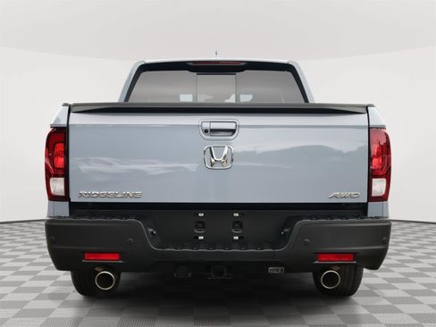 Used 2023 Honda Ridgeline RTL-E image 6