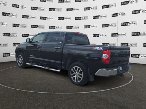 Used 2017 Toyota Tundra SR5 image 4