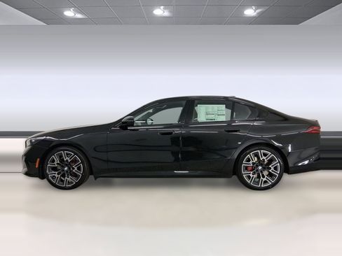New 2026 BMW 530i w/ M Sport Package image 2