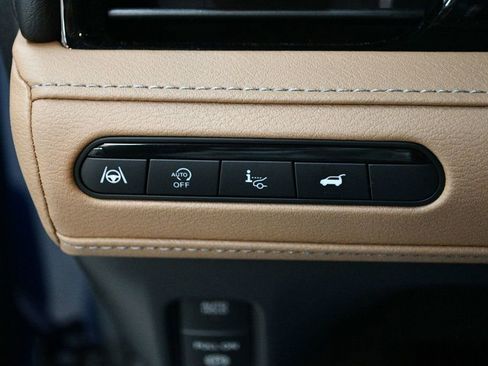 Used 2025 INFINITI QX80 Sensory image 79