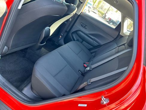 Used 2024 Hyundai Kona SE image 26