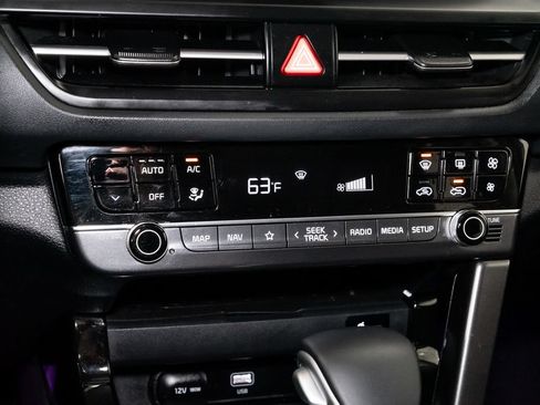 Used 2024 Kia Seltos EX AWD/4WD image 19