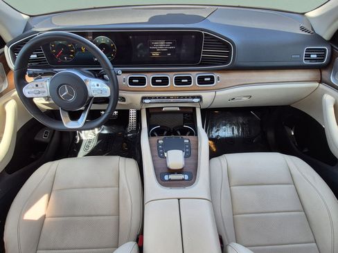 Used 2023 Mercedes-Benz GLS 450 4MATIC image 13