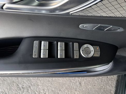 Used 2022 Genesis GV70 3.5T Sport w/ Sport Prestige Package AWD/4WD image 26