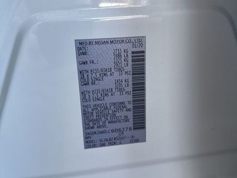 Used 2020 Nissan Pathfinder S image 22