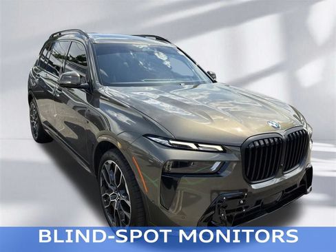 Used 2024 BMW X7 xDrive40i w/ M Sport Package AWD/4WD image 8