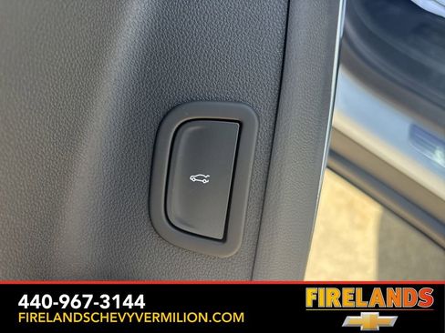 New 2026 Chevrolet Traverse Z71 w/ Enhanced Driving Package AWD/4WD image 15