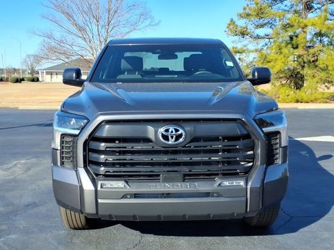 Used 2025 Toyota Tundra SR5 w/ SR5 Convenience Package image 8
