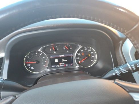 Used 2021 GMC Acadia SLT image 11