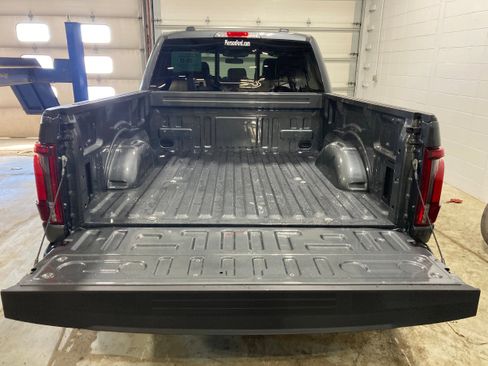 New 2026 Ford F150 Lariat w/ Equipment Group 502A High image 24