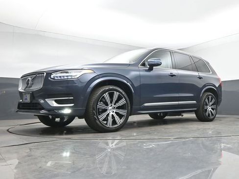 Used 2023 Volvo XC90 B6 Ultimate w/ Protection Package AWD/4WD image 42