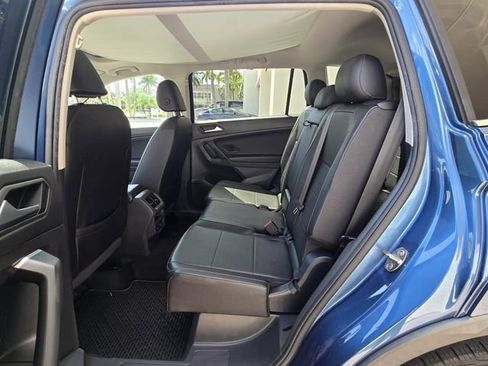 Used 2019 Volkswagen Tiguan SE w/ Panoramic Sunroof Package image 15