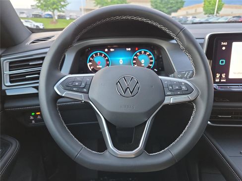 New 2026 Volkswagen Atlas Cross Sport SE AWD/4WD image 14
