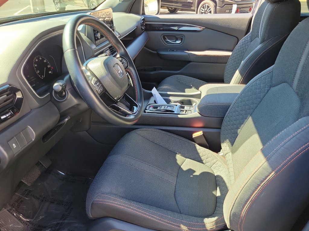 Certified 2024 Honda Pilot Sport image 18