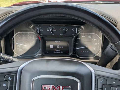 Used 2019 GMC Sierra 1500 SLT w/ SLT Premium Plus Package AWD/4WD image 22
