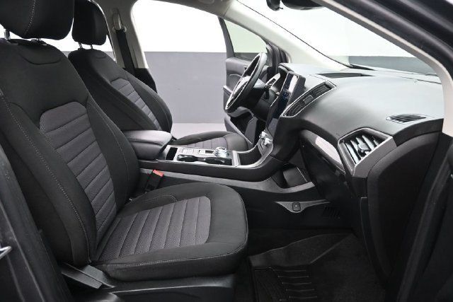 Used 2022 Ford Edge SE w/ Black Appearance Package AWD/4WD image 10