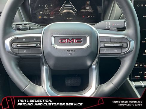 Used 2025 GMC Terrain Elevation AWD/4WD image 33