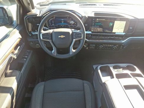 Certified 2025 Chevrolet Silverado 1500 LT image 12