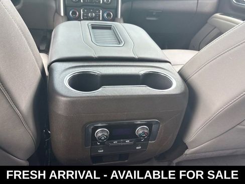 Used 2024 Chevrolet Tahoe LT w/ Luxury Package image 16