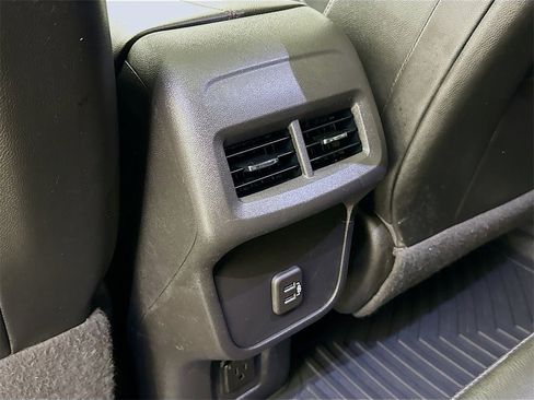 Used 2023 Chevrolet Equinox RS w/ RS Leather Package image 26