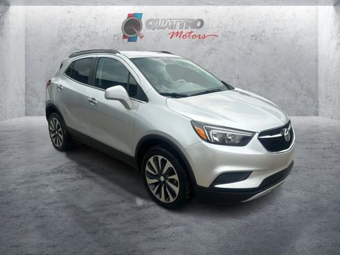 Used 2022 Buick Encore Preferred AWD/4WD image 8