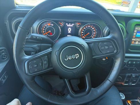 Certified 2023 Jeep Wrangler Unlimited Sport AWD/4WD image 17