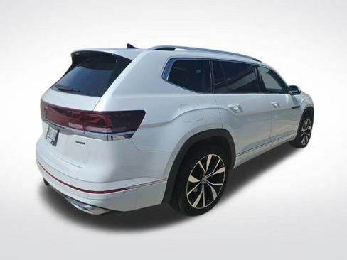Used 2025 Volkswagen Atlas SEL Premium R-Line AWD/4WD image 40