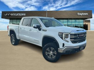Used 2025 GMC Sierra 1500 SLT RWD video 1