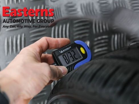 Used 2024 Toyota Camry SE image 28