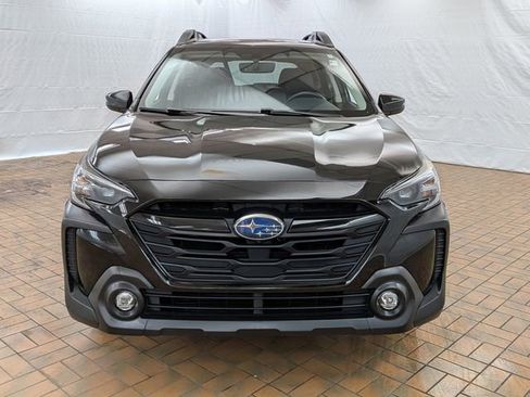 Used 2024 Subaru Outback Onyx Edition XT AWD/4WD image 2