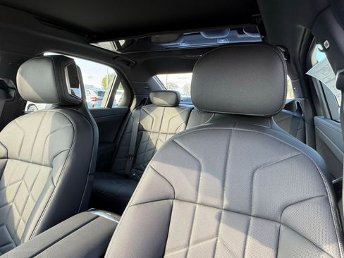 New 2026 BMW 740i xDrive AWD/4WD image 22