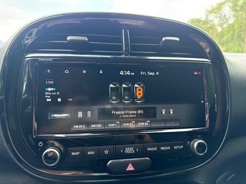 Used 2020 Kia Soul EX FWD image 23